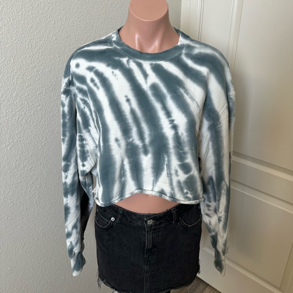 Good American Tie-Dye Cropped Sweatshirt Sz 2 (M) - Picture 1 of 4